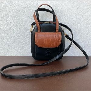 BelleRose Vintage Two Tone Leather Crossbody Bag Organizer Pockets w/ Mirror